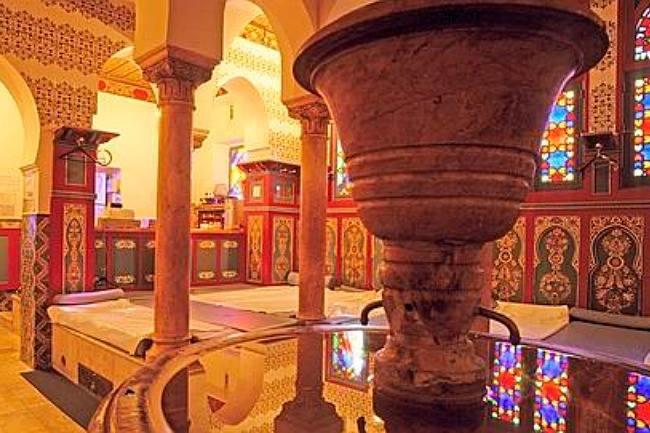 Je cherche un hammam sympa et propre sur Bordeaux pour passer un super moment de détente. Des suggestions ?