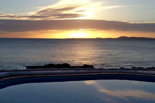 Qui connaît un coach de vie avec énormément d'empathie et d'intelligence pour m'aider à prendre un nouveau départ ?