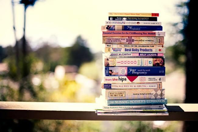 Qui connaît LE meilleur bouquin à recommander à une femme enceinte pour préparer l'arrivée de bébé ?