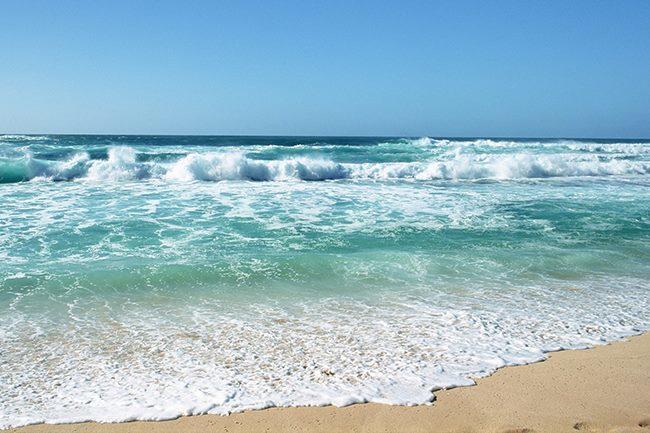 Qui connaît un bon endroit pour passer un weekend en bord de mer où il est encore possible de se baigner en octobre ?