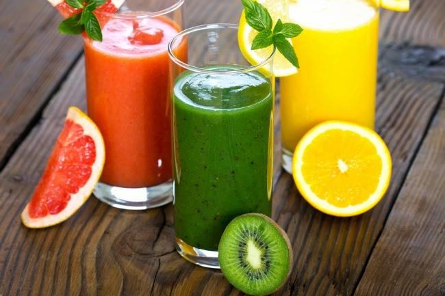 Qui connaît une bonne composition de smoothie à faire chaque matin avec 3 ou 4 fruits-légumes ?