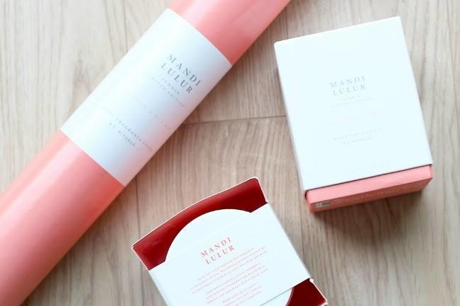 Qui connaît un bon truc à mettre chez soi pour avoir une odeur agréable en permanence ? Bâtonnets parfumés ? Bougies ? Merci pour vos bons plans !