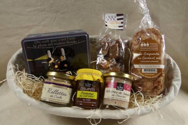 Qui connaît un magasin ou une épicerie fine à Grenoble qui fait de beaux paniers garnis pour offrir au réveillon ?