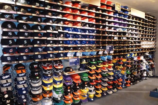 Qui connaît un bon magasin de casquettes sur la métropole ?