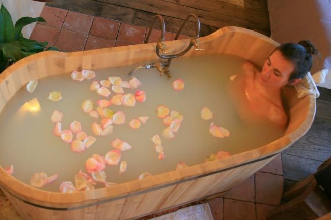 Qui connaît un magasin réputé où trouver de bons cosmétiques et des savons au lait d'ânesse ? Mais des vrais !