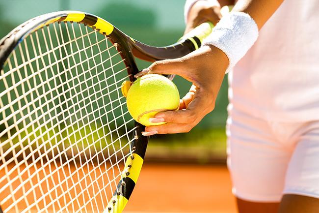 Qui connaît un bon club de tennis pour les ados (14 ans) ?