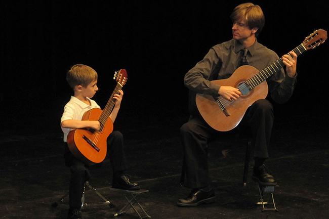Qui connaît un bon prof de guitare sur Villeurbanne ?