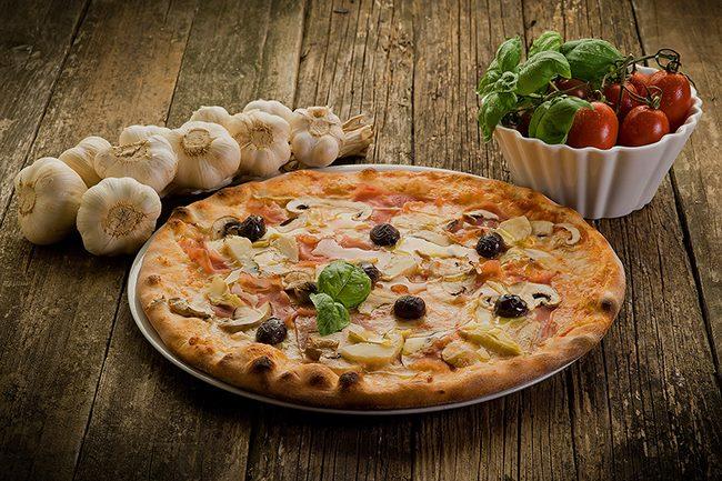 Qui connaît une bonne pizzeria qui propose des pizzas à emporter proche presqu'île ou Lyon 5 ?