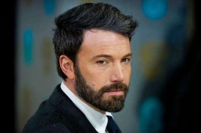 Un coiffeur pour hommes à me conseiller dans le centre ? Un coiffeur efficace, rapide et qui fait bien ce qu'on lui demande. Merci  !