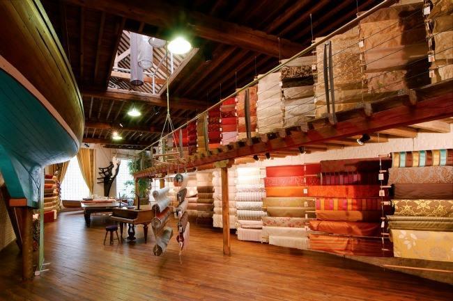 Qui connaît le meilleur endroit à Lyon pour acheter de beaux tissus ?