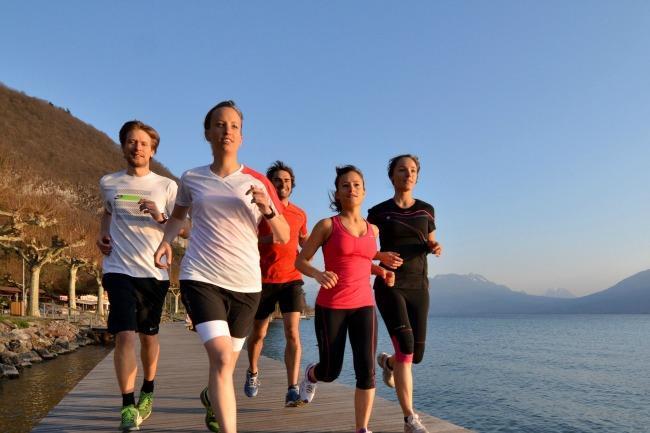 Qui connaît un bon sport à pratiquer à Lyon lorsqu'on veut perdre rapidement du poids ? Si possible une activité à faire en groupe pour booster ma motivation ! Je prend les bonnes adresses de club, association, etc.