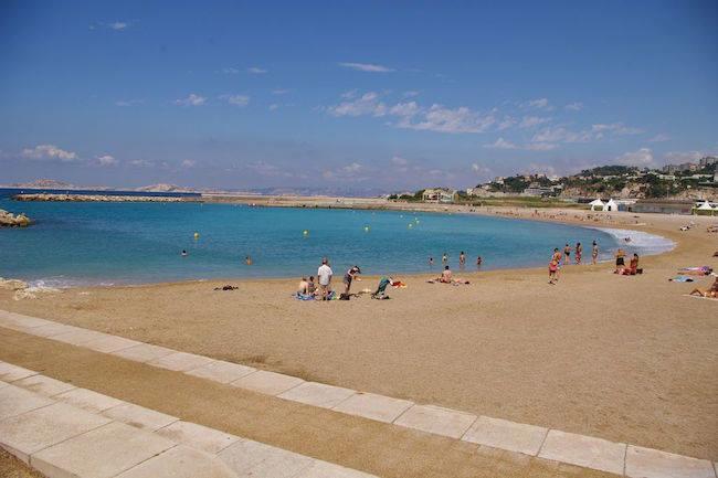 Qui connaît LA meilleure plage de Marseille ou alentours ? Je serai en vacances dans la région et je veux en profiter un max !