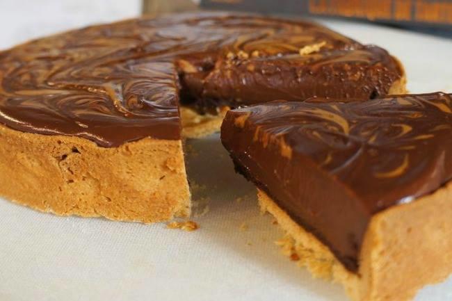 Qui connaît un endroit où manger de très bonnes tartes faites maison ? Je meurs d'envie d'une tarte au chocolat... Eh oui, je suis enceinte !