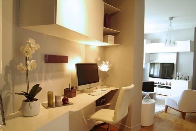 Un bon informaticien à me recommander ? Je cherche une "perle" qui sache parler avec des mots simples et qui pourrait me conseiller pour l'achat d'un PC et l'installation des programmes indispensables !