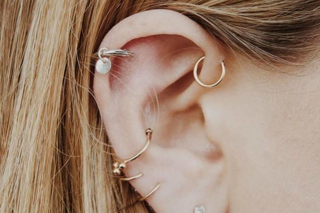 Un bon pierceur à Marseille ? Professionnel et avec une hygiène irréprochable, c'est serait topissime !