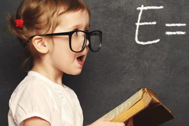 Qui connaît un bon ophtalmo qui a l'habitude des enfants et use de TACT avec eux ?