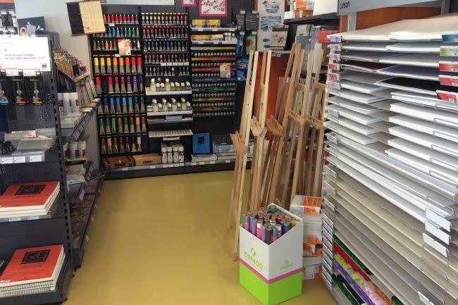 Qui connaît une boutique entièrement dédiée aux loisirs créatifs à Montpellier et dans laquelle on peut se perdre avec plaisir ?