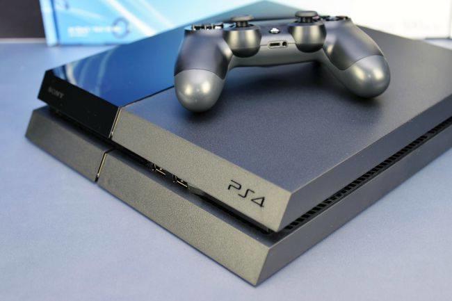 Qui connaît un bon réparateur de console de jeux ? C'est pour ma PS4 !