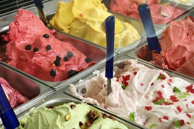 Qui connaît un bon glacier ouvert même en hiver ?