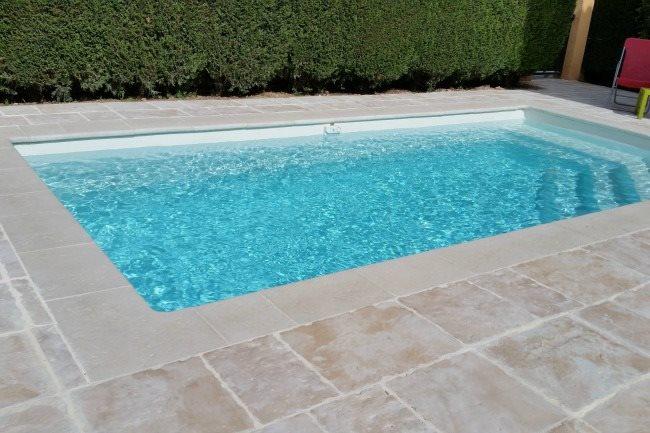 Qui connaît un pisciniste fiable et efficace ? Ce serait pour commencer des travaux très vite !