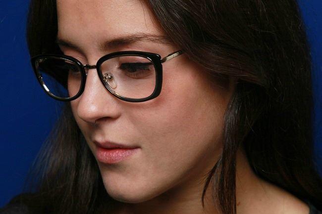 Qui connaît un opticien réputé et qui conseille bien à Montpellier ? Je dois acheter ma première monture et je ne sais pas bien à qui m'adresser. Merci pour vos témoignages !