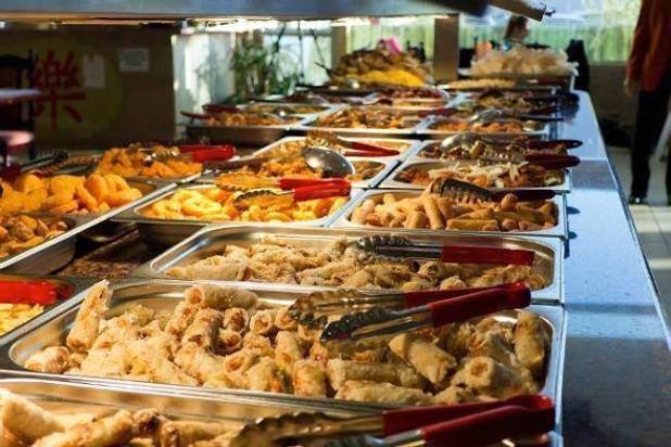 Qui connaît un restaurant chinois avec wok et bufffet à volonté ?