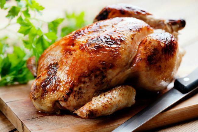 Qui connaît un endroit où acheter un succulent poulet rôti pour le dimanche midi ? Et les petites pommes de terre qui vont avec, si possible...