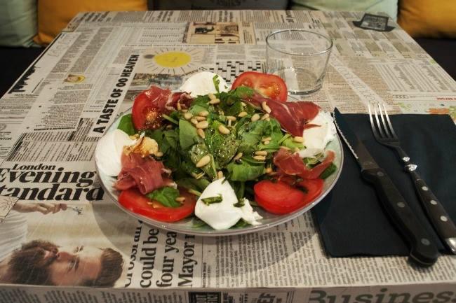 Je cherche un resto sympa, dans le genre cocooning avec ambiance décontractée. Des adresses ?