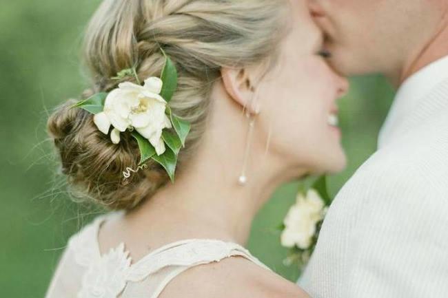 Un coiffeur à l'écoute pour un chignon de mariage à me conseiller ?