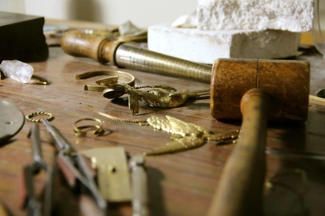 Qui connaît de bons créateurs de bijoux dans la région ?