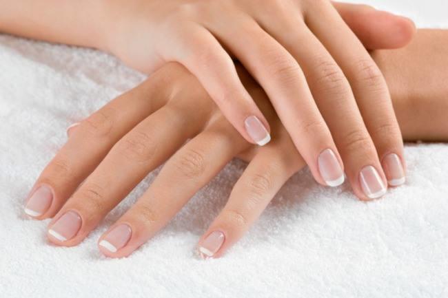 Qui connaît une bonne onglerie à Nantes pour du vernis semi-permanent à prix doux (30-35€ maxi) ?
