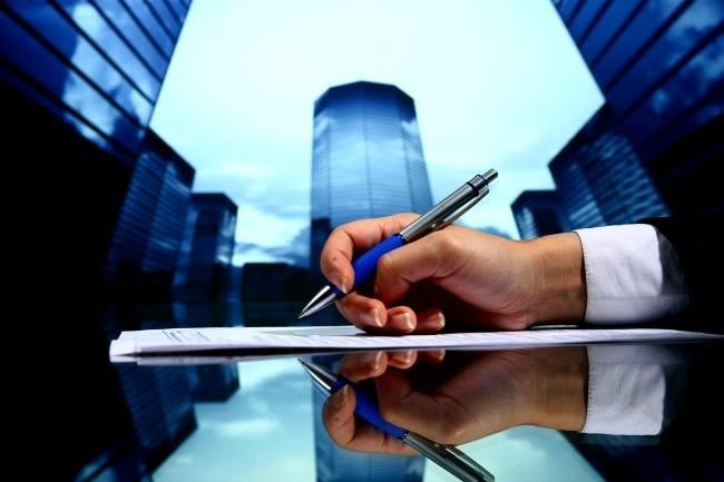 Qui connaît LE meilleur courtier de Nantes qui pourrait m'aider à négocier un prêt immobilier ?