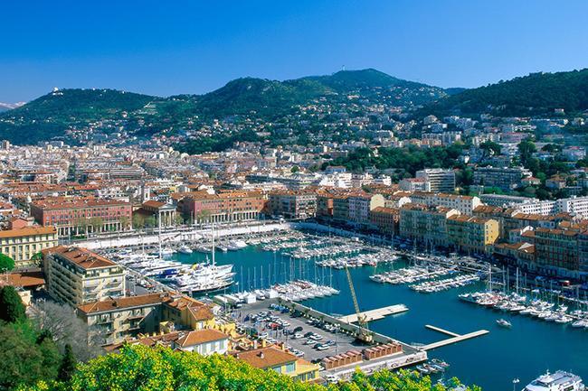 Je n'ai qu'une seule journée pour visiter Nice. Qu'est-ce que je dois ABSOLUMENT voir ?