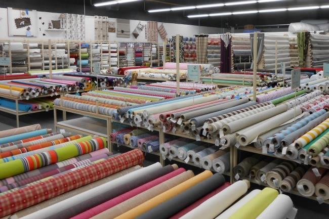 Quel est le meilleur endroit à Nice pour acheter du beau tissu ? Avec beaucoup de choix.