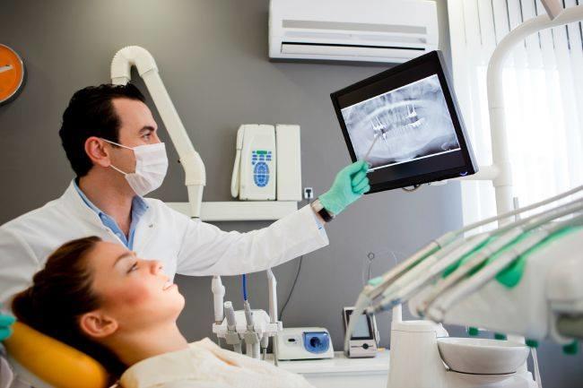 Un dentiste sympathique à me conseiller qui n'a pas un délai de 6 mois pour un rendez-vous ? Paris 15 ou 14 si possible.