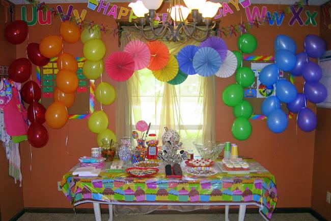 Qui connaît un bon magasin où l'on peut trouver un vaste choix de déco pour l'anniversaire de mon petit de 2 ans ?