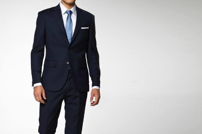 Où acheter un beau costume pour homme tout en recevant des conseils avisés ? Je recherche une qualité vraiment irréprochable...