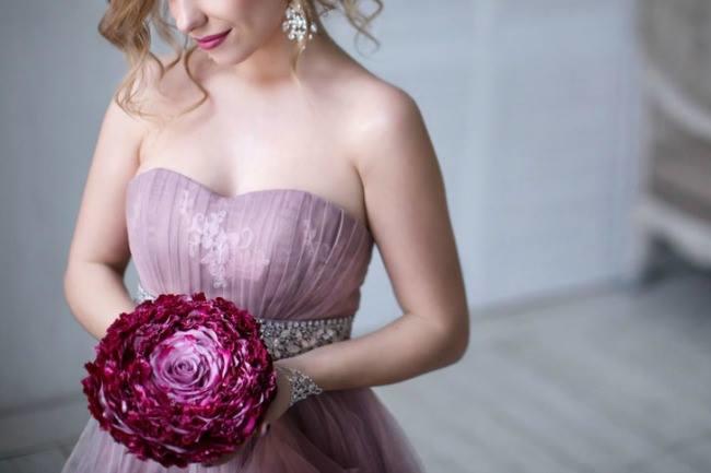 Une chouette boutique à me conseiller pour trouver une belle robe de témoin un peu chic et surtout agréable à l'oeil ?