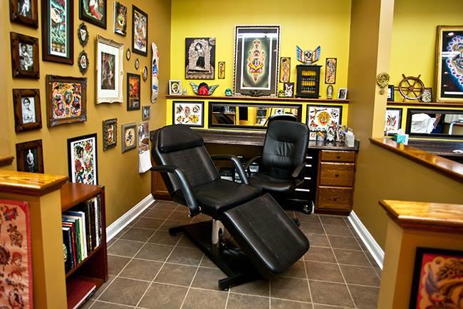 Qui connaît un bon tatoueur sur Rouen pour recouvrement d'un tatouage raté ?