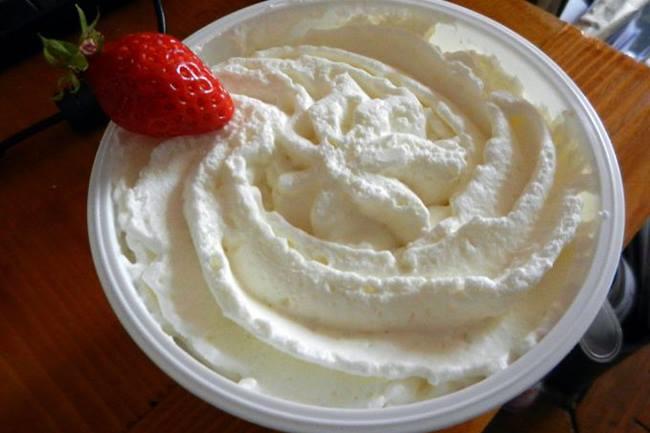 Qui connaît le magasin idéal pour trouver des accessoires de cuisine de toutes sortes ? Je rêve de chantilly maison mais je ne suis pas équipée.