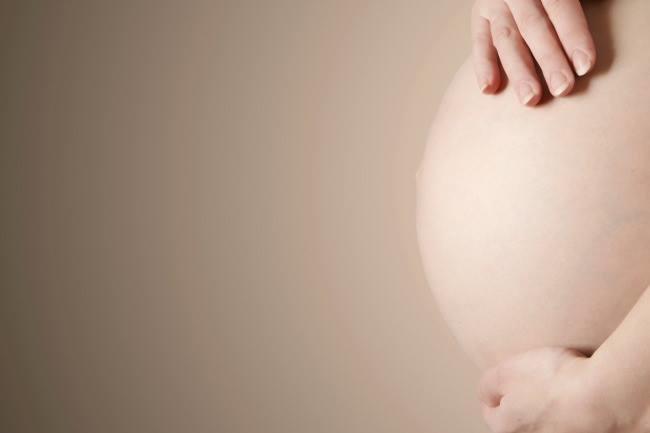 Qui connaît un bon ostéo qui s'occupe régulièrement des femmes enceintes comme moi ? Merci d'avance.