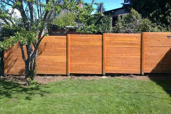 Qui connaît un bon paysagiste ou artisan réalisant des clôtures assez rapidement ? Nous venons d'adopter un chien assez âgé dans un refuge et nous avions oublié qu'une partie du jardin n'était pas sécurisée !