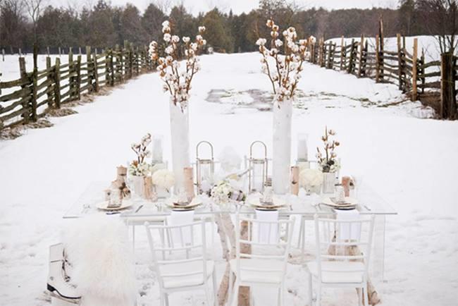 Qui connait un très bon photographe ? C'est pour mon mariage hivernal avec photo dans la nature et sous la neige si le temps le permet... Bien sur les délais sont un peu courts alors je suis ouverte aux semi-pro ! Merci milles fois si je trouve ma perle rare !