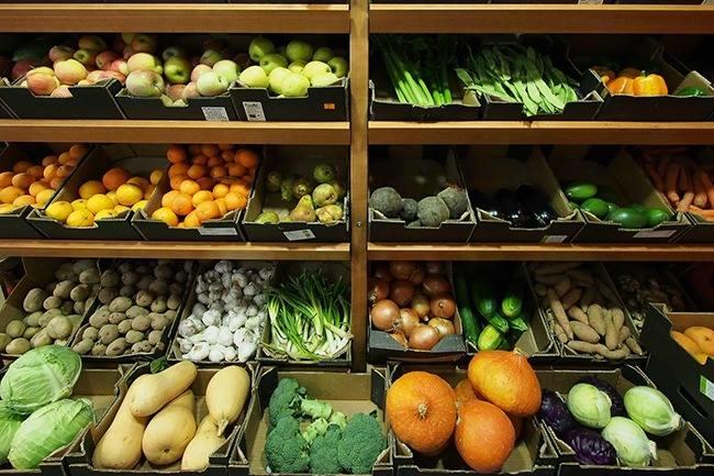 Qui connaît un bon magasin bio ou peut être un producteur local sur Strasbourg ?  S'il propose en ce moment du chou kale c'est encore mieux ! Merci