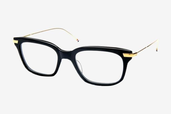 Qui connait un bon opticien à Strasbourg ? Avec un grand choix de monture et qui n'hésiterait pas à me conseiller autant sur les verres que sur le style de lunette que je devrais prendre. Quelqu'un de sympa quoi !