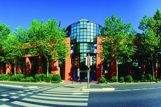 Qui connaît un quartier sympa et accessible financièrement pour habiter en tant qu'étudiante ? Y a-t-il des résidences étudiantes privées pas trop cher ? Je vais bientôt venir étudier à Toulouse. :)