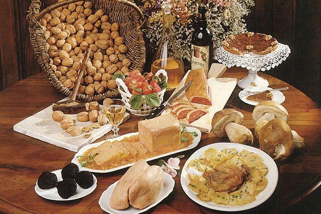 Qui connaît un bon restaurant avec de bons produits du terroir pour faire découvrir à des amis qui ne sont pas du coin ?