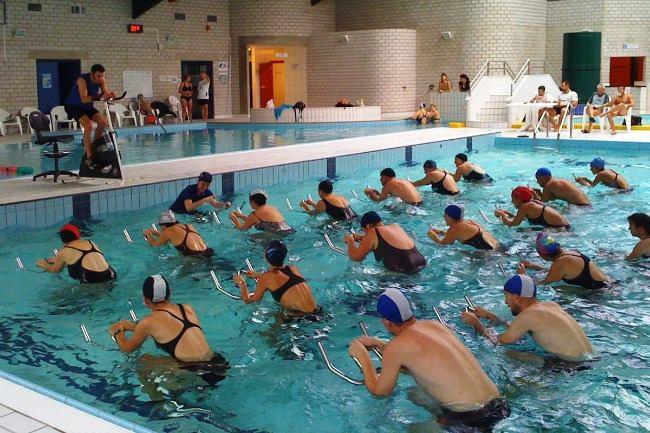 Je cherche un endroit convivial pour faire de l'aquabiking à Toulouse... Quelqu'un connaît un chouette endroit ? J'ai envie de me défouler après le boulot !