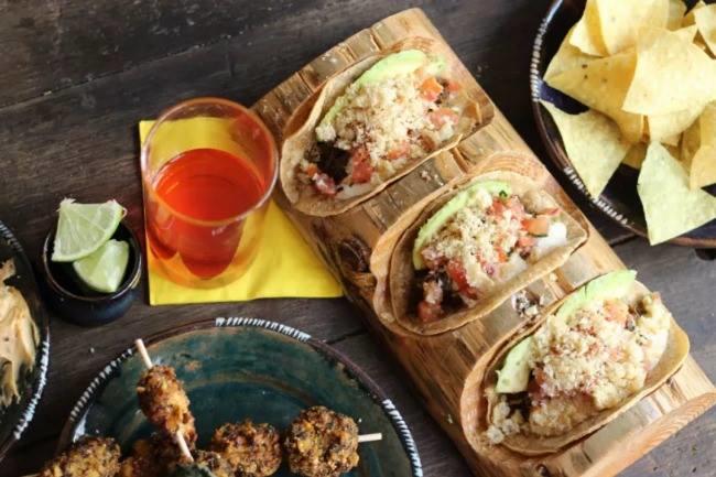 Un excellent resto mexicain à me conseiller sur Toulouse ? Qui propose des plats à emporter !