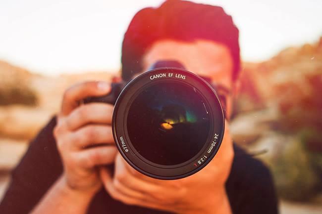 Qui connaît un photographe super doué pour un shooting photo entre copines pour un enterrement de vie de jeune fille ?